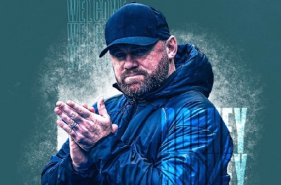 Rooney imzayı attı! İşte yeni kulübü