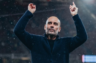 Guardiola: Dünyadaki 5 stoperden biri