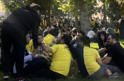 Fenerbahçeliler şampiyonluktan emin! Hem Samandıra hem Kadıköy bayram yeri