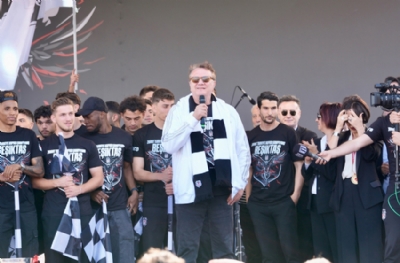 Beşiktaş şapkadan tavşan çıkardı