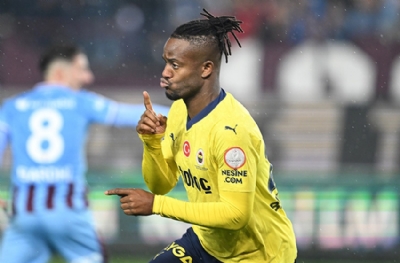 Fenerbahçeli Batshuayi'ye büyük şok