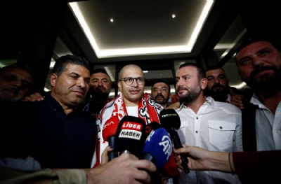 Alex de Souza yeniden Türkiye'de! Antalya'ya ayak bastı