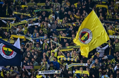 Mourinho için geldiler Yıldırım tezahüratı yaptılar