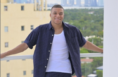Yüzyılın transfer bombası patladı! Mbappe artık Real Madrid'in oyuncusu 