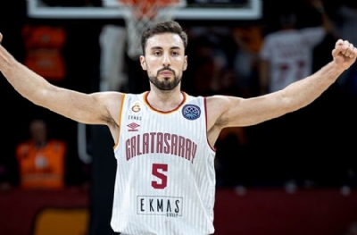 Türk Telekom, İsmet Akpınar’ı transfer etti