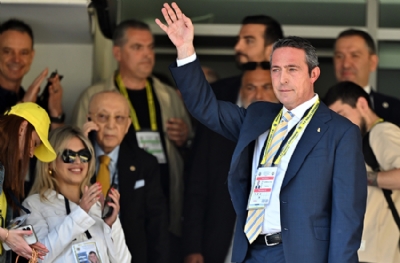 Ali Koç ile Kongre üyeleri arasında tartışma çıktı! İşte o anlar