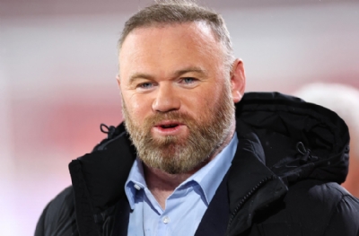 Rooney Bellingham'ı ikinci plana attı