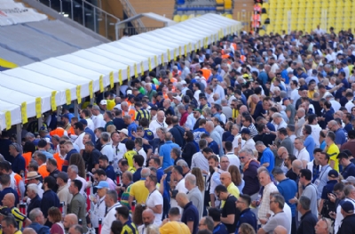 Fenerbahçe dünya demokrasi tarihine geçti! Bir Real Madrid bir Barcelona 