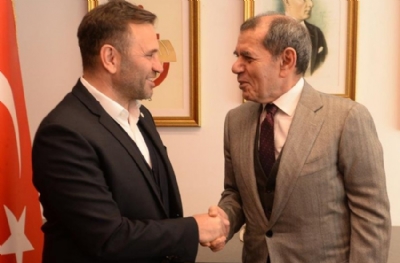 Okan Buruk ile Dursun Özbek'in 'kiralık/satılık' pazarlığı! Başkan söz verdi
