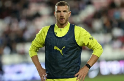 Beşiktaş’a gidecek denilen Dzeko konuştu! 'Şu an yaşananlardan önce'