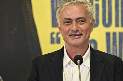 Mourinho'dan Fenerbahçe Beko paylaşımı