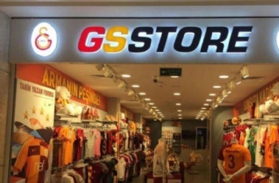Galatasaray taraftarı üzdü! Forma fiyatları uçtu