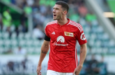  Robin Gosens bilmecesi sürüyor