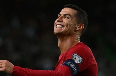   Ronaldo, bir ilke imza attı!