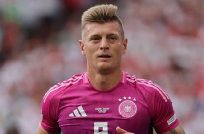 Toni Kroos tarihe geçti
