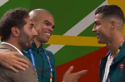 Karşılaşma öncesi Hamit Altıntop ile Cristiano Ronaldo sohbet etti