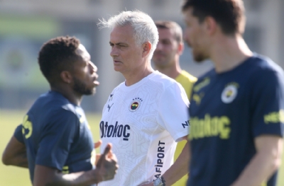 Mourinho, Fred'i neden sildi? Samardzic'i 8 numaraya isteme nedeni ne?