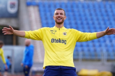 Dzeko sinyali verdi