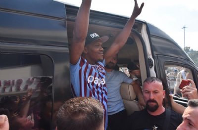 Ayrılık bitti! Trabzonspor taraftarının sevgilisi yeniden yuvasına döndü