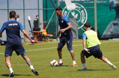Çaykur Rizespor, hazırlıklarını Erzurum'da sürdürüyor