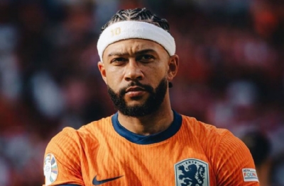 Depay'dan Fenerbahçe efsanesine övgü