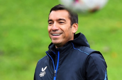 van Bronckhorst'tan beklenmedik görüşme