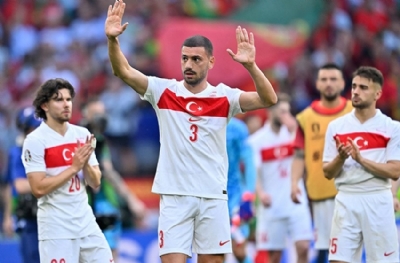 MİLLİ TAKIM HABERLERİ | Bakan Bak'tan Merih Demiral'a destek