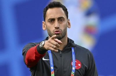 MİLLİ TAKIM HABERLERİ I Hakan Çalhanoğlu'ndan çağrı