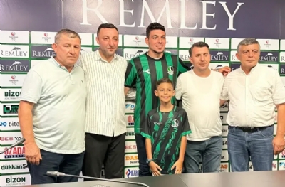 Sakaryaspor, Salih Dursun'u transfer etti