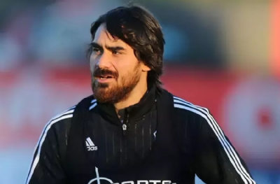 Veli Kavlak, Beşiktaş 19 Yaş Altı Futbol Takımı'nın başına geçt,