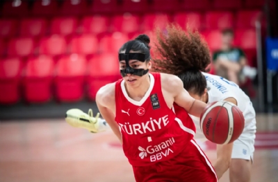 Genç milliler İtalya'ya mağlup oldu
