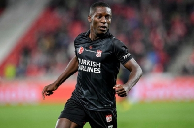 Max Gradel, Sakaryaspor'a transfer oldu
