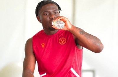 GALATASARAY TRANSFER HABERİ | Galatasaray, 21 yaşındaki sağ bek Festy Ebosele için resmi teklif yaptı