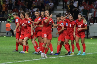 Milliler Kocaeli'ye geçti