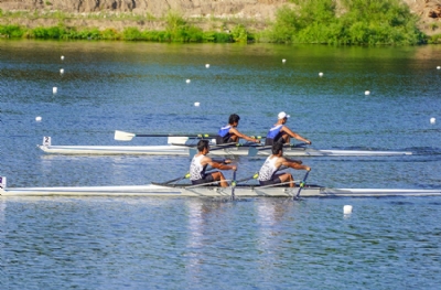 Meriç Nehri'nde ilk resmi kürek yarışları başladı