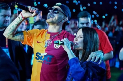 Wanda, Simge'nin saçını başını yolacak