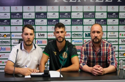 Sakaryaspor’dan defansa takviye