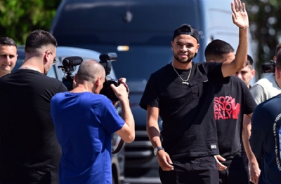 Sevilla para kazandı ama silahını kaybetti! En-Nesyri'ye ağlıyorlar