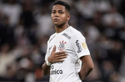 Wesley transferi için kıran kırana! 18 milyon Euro beğenilmedi