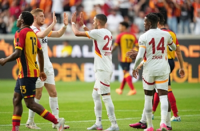 Galatasaray Parma karşısında