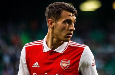 Arsenal Kiwior'u satacak