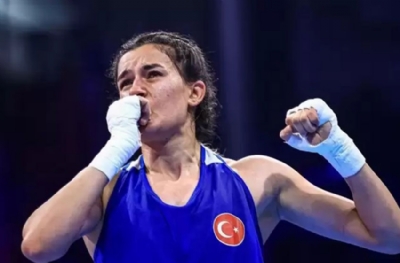 Hatice Akbaş son 16'da