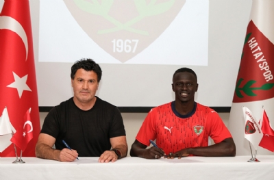 Hatayspor, Lamine Diack'ı renklerine bağladı