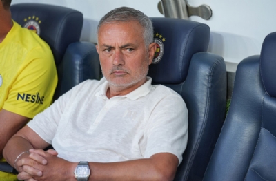 Jose Mourinho: Turu geçtik ve hayatta kalmayı başardık