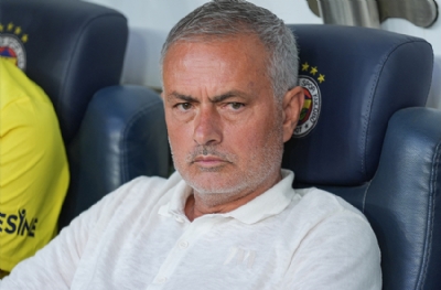 Ve Mourinho'nun kararı belli oldu! Lille maçlarında sürpriz 8 numara