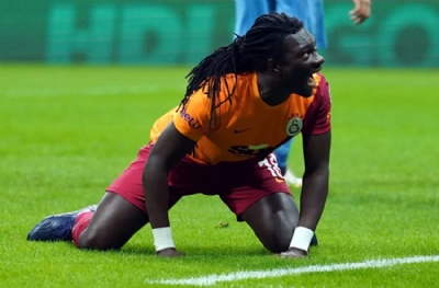 Bafetimbi Gomis'ten Galatasaray paylaşımı