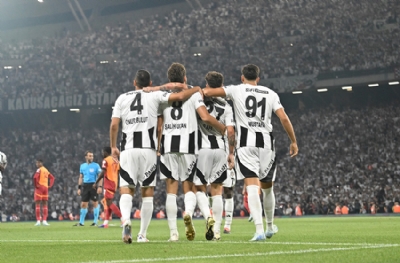 Ve Hollanda Beşiktaş'ı konuşuyor! Neler neler yazdılar