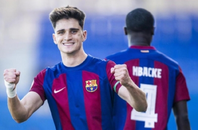 Victor Flick, Pau Victor'dan memnun