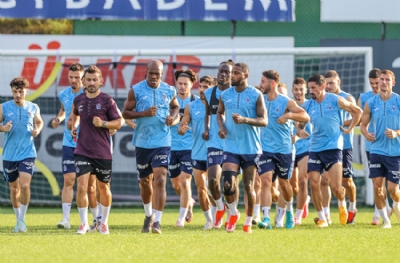 Trabzonspor, Rapid Wien hazırlıklarına devam etti