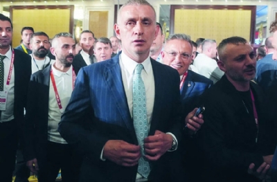 Hacıosmanoğlu TFF'si daha 1 ay dolmadan sallanmaya başladı! 